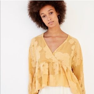 Aritzia Wilfred Augustine Peplum Blouse Cairo Gold